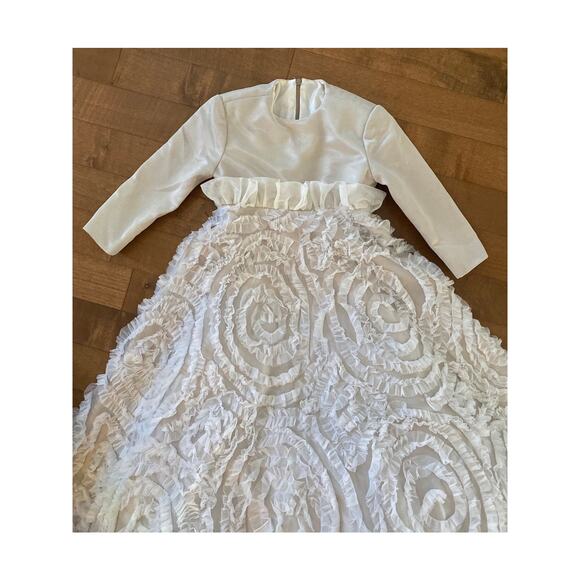 Junior bridesmaid or flower girl lace and tulle long dress size small - Picture 3 of 12